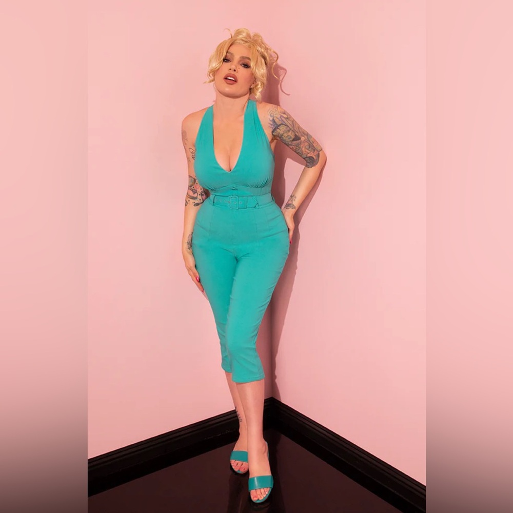 Turquoise Capri Pants 3x NWT